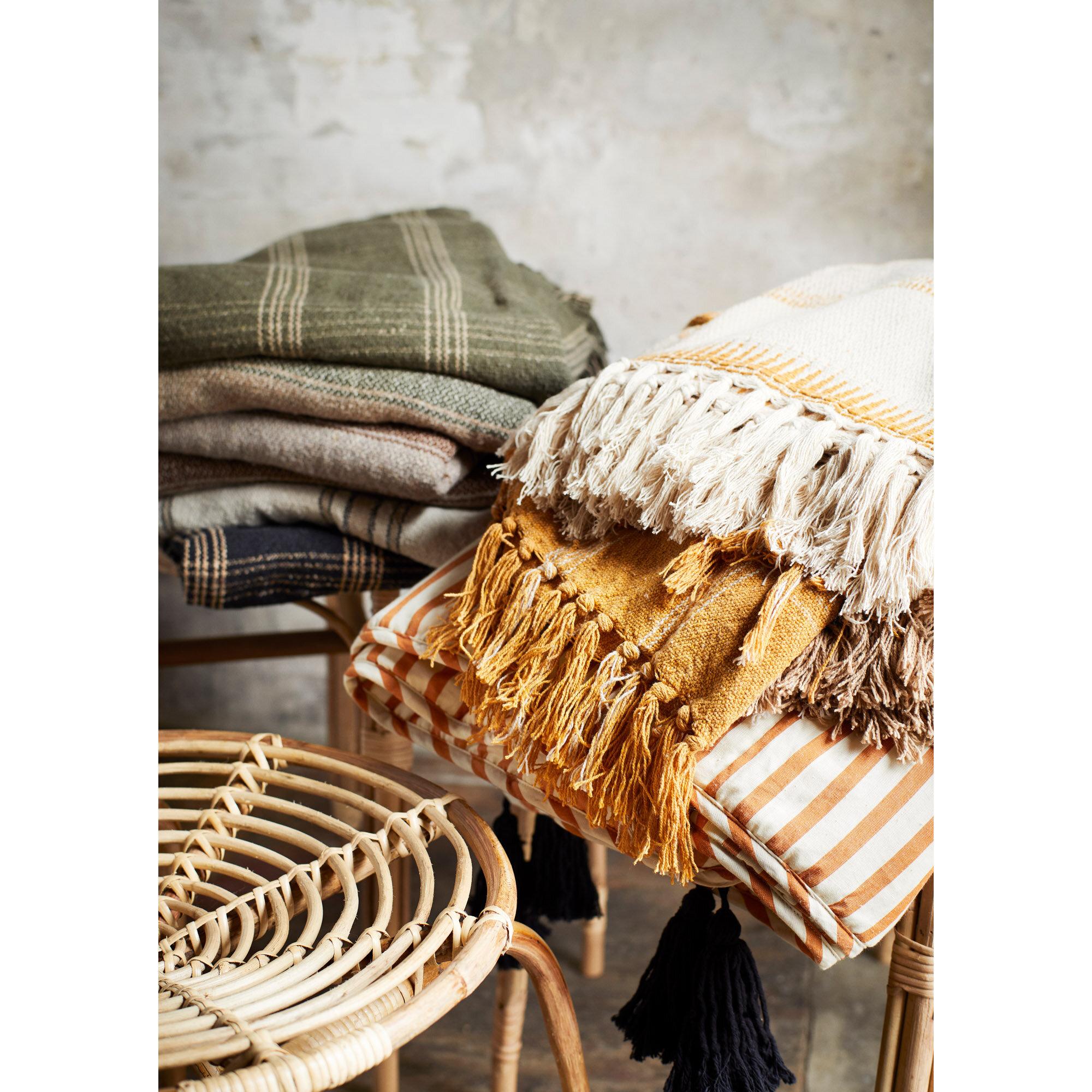  Printed Cotton Plaid W/ Tassels - Off White, Dark Honey, Sort fra Madam Stoltz i Bomuld, Polyester Vattering (Varenr: PP-35)