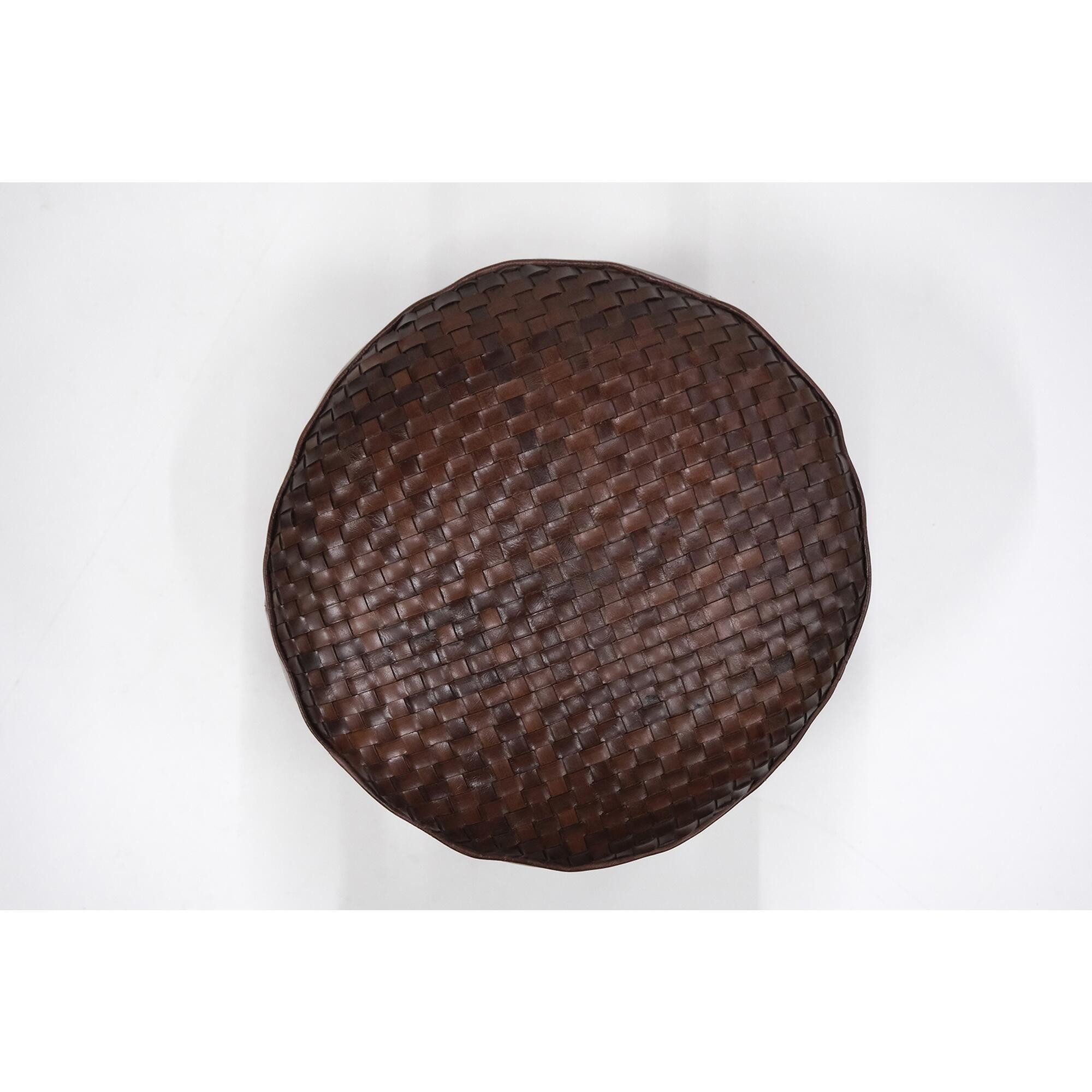  Ashok rund læderpuf - mørkebrun fra Trademark Living i Læder (Varenr: MA1216)
