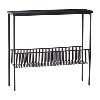 Konsolbord i metal med en flot sort farve fra Hübsch Interiør, 020607
